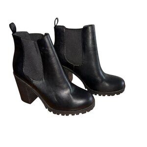 Women's SODA Black Chunky Boots Platform Sz 8 Log Heel Combat Retro